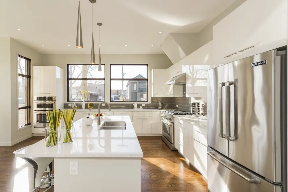 10 Creative Ways to Maximize Space in Your Kitchen Interior
