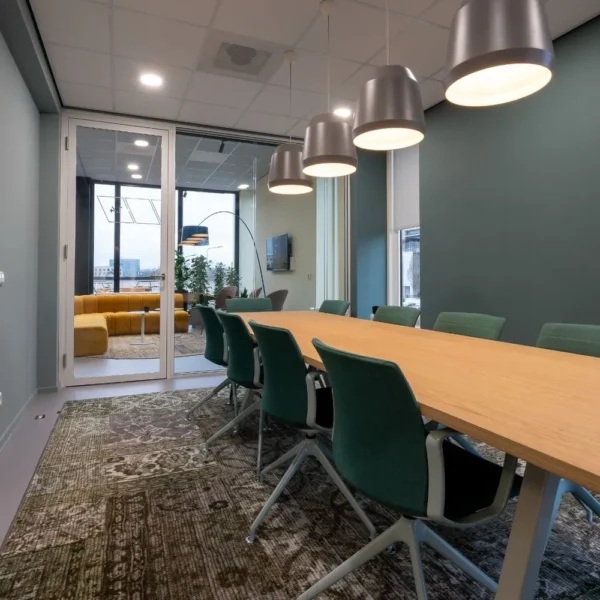 Employee Friendly Interior Designing That Increases Work Efficiency of Companies